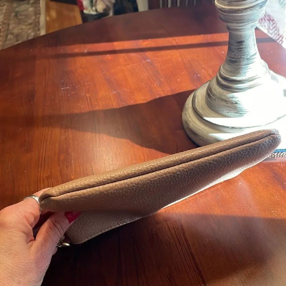 Steve Madden Wristlet - Excellent Condition